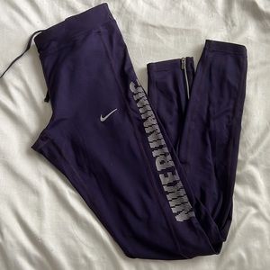 Woman's Nike Runners Pants Size Small